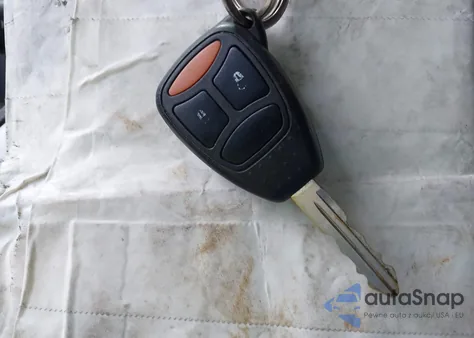 2005 Chrysler 300 Touring z USA, uszkodzony, nr VIN 2C3JA53GX5H573860